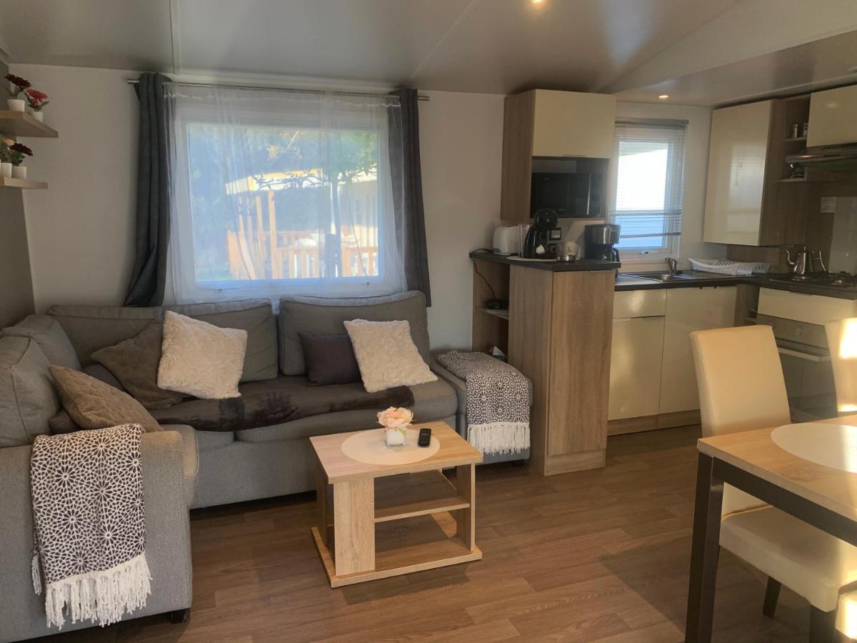 Mobil-Home 4 étoiles avec piscine proche de Blois Onzain Exterior foto