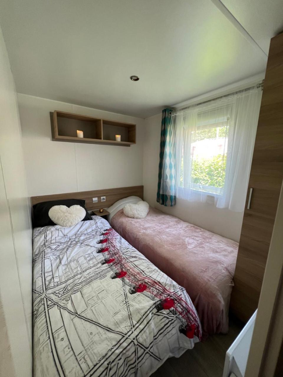 Mobil-Home 4 étoiles avec piscine proche de Blois Onzain Exterior foto