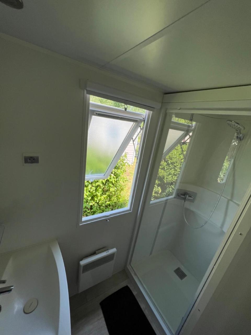 Mobil-Home 4 étoiles avec piscine proche de Blois Onzain Exterior foto